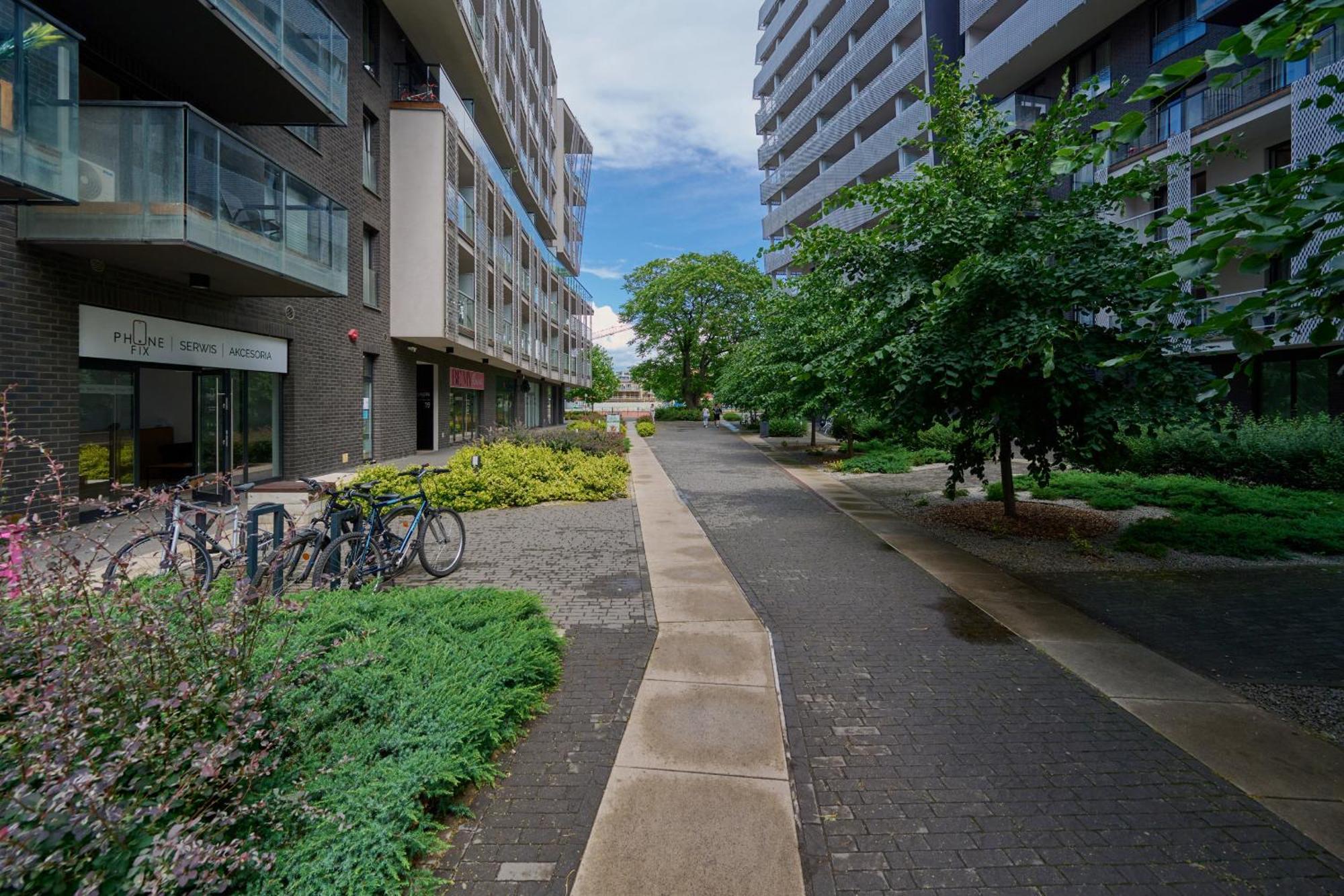 Odra Tower Apartment Center Of Wroclaw By Renters Prestige Exterior foto