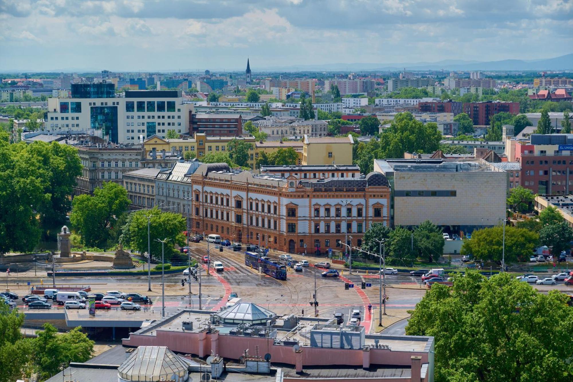 Odra Tower Apartment Center Of Wroclaw By Renters Prestige Exterior foto